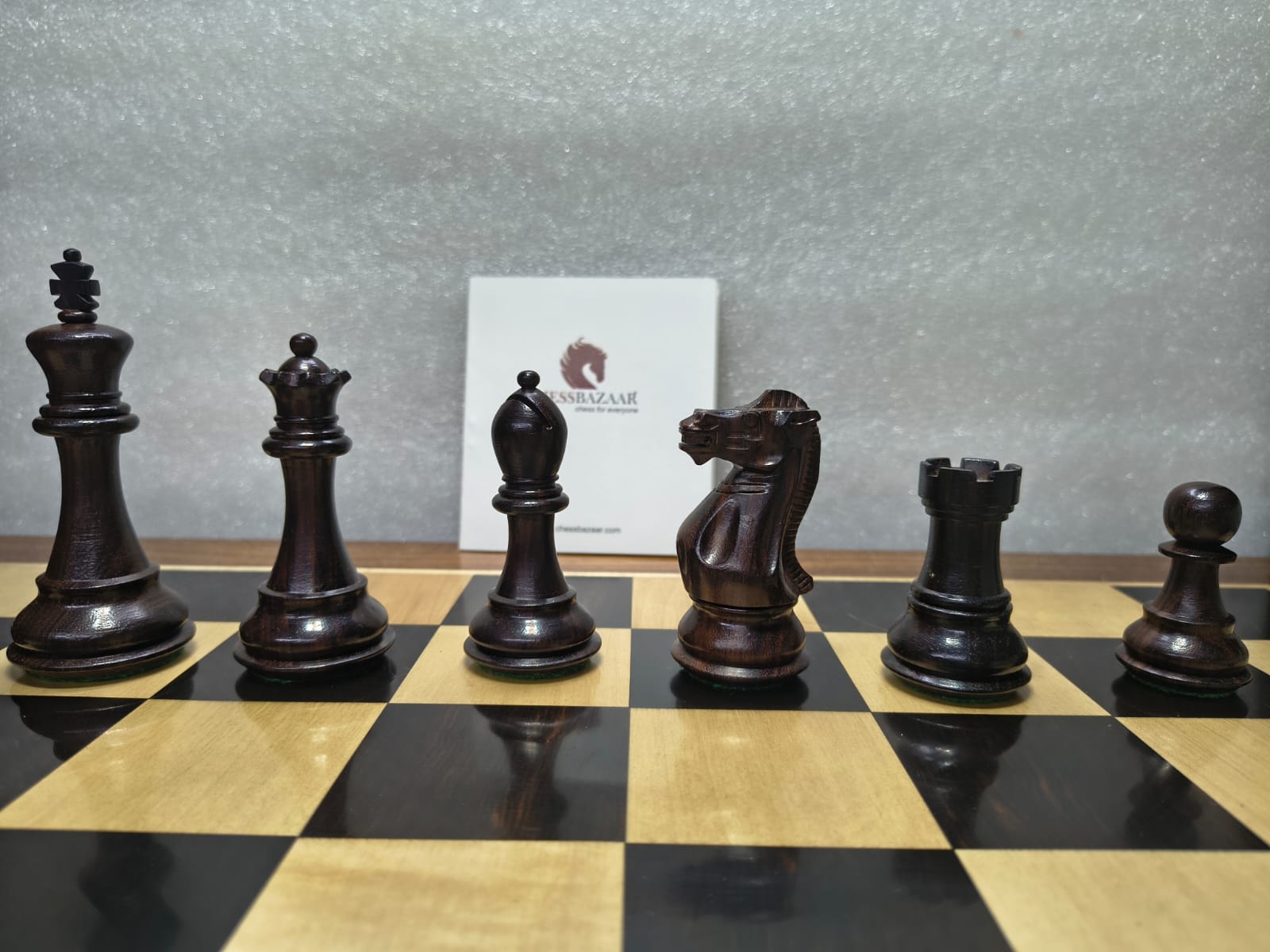 Ajedrez Staunton 4" en Rosewood y Boxwood | ChessBazaar | Ajedrez Alta Gama