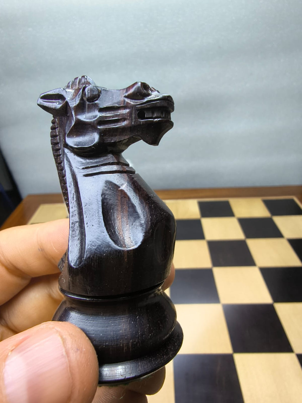 Ajedrez Staunton 4" en Rosewood y Boxwood | ChessBazaar | Ajedrez Alta Gama