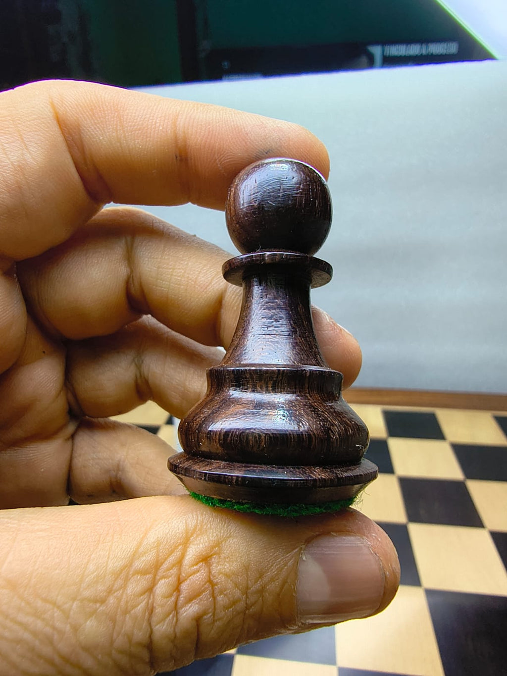 Ajedrez Staunton 4" en Rosewood y Boxwood | ChessBazaar | Ajedrez Alta Gama