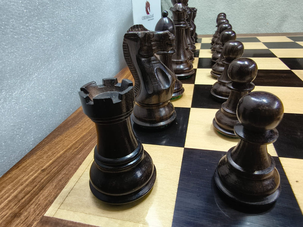 Ajedrez Staunton 4" en Rosewood y Boxwood | ChessBazaar | Ajedrez Alta Gama