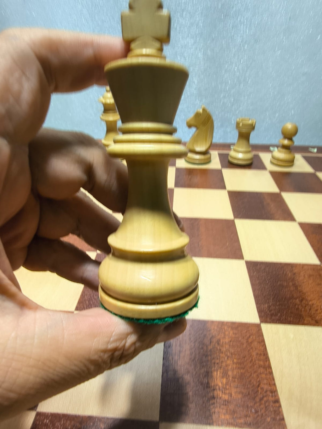 Piezas de Ajedrez Staunton Estilo Alemán 3.75" Boxwood y Ebonizado, Usado
