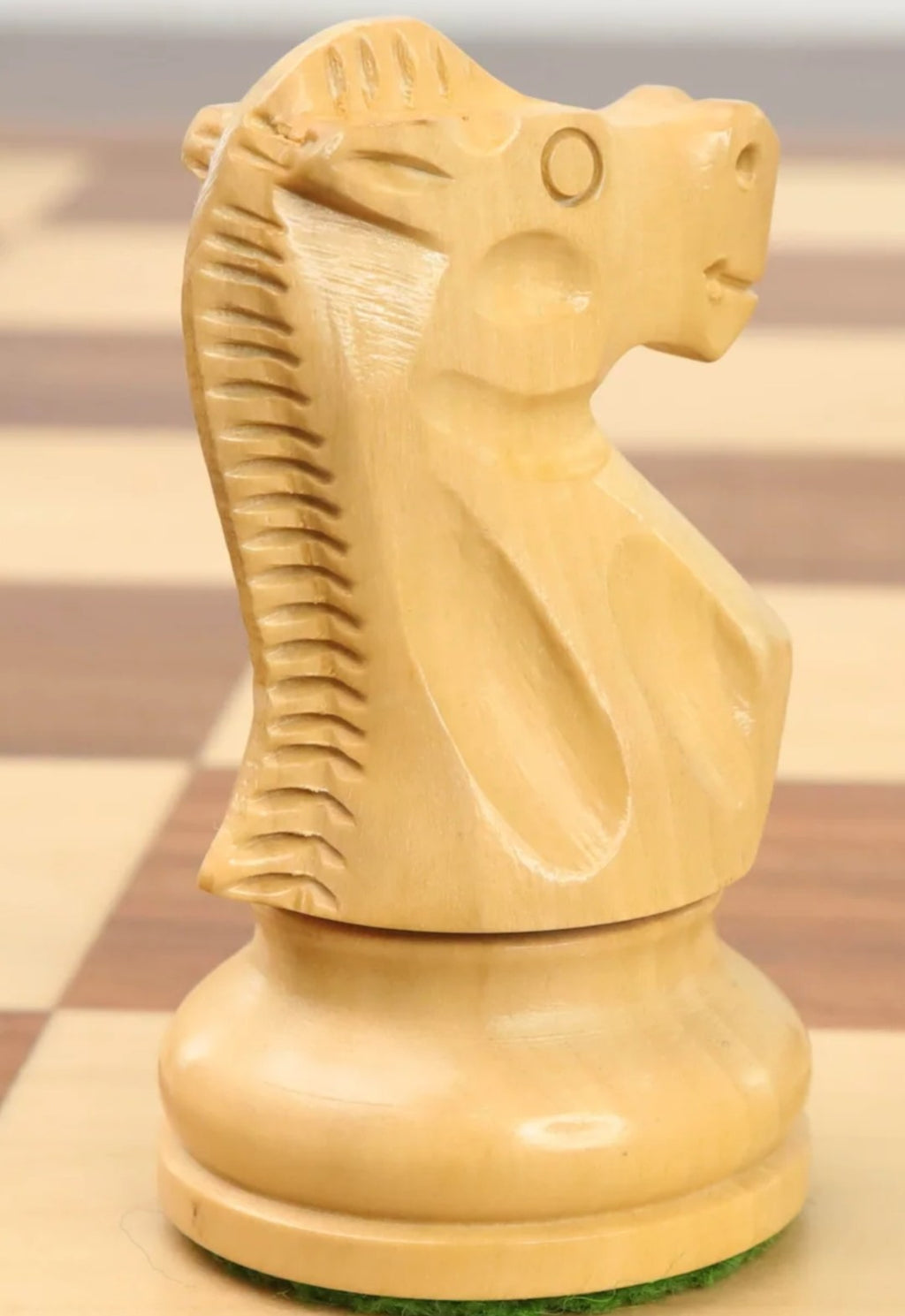 Ajedrez Reykjavik Staunton 3.8" en Shessham y Boxwood | Royal Chess Mall. Nuevo!