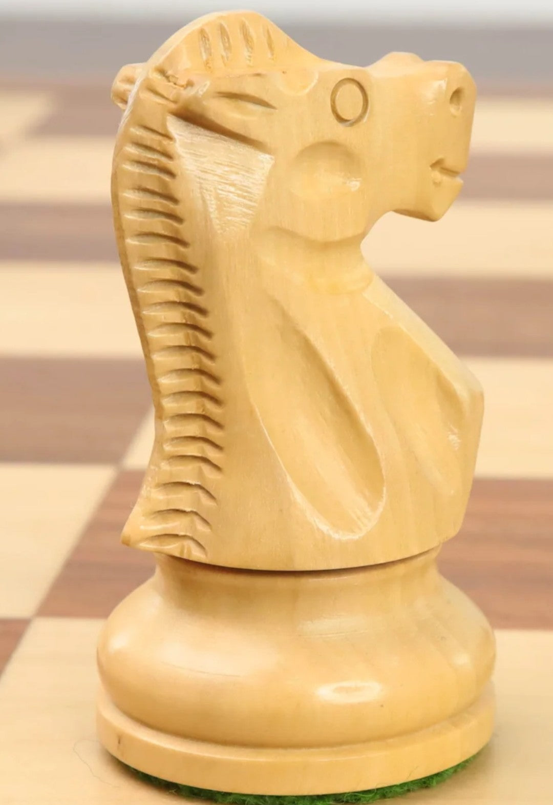 Ajedrez Reykjavik Staunton 3.8" en Shessham y Boxwood | Royal Chess Mall. Nuevo!